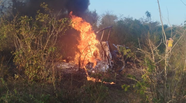 Helicóptero caiu em Lagoa de Pedra, Zona Rural de Caruaru
