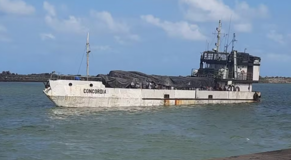 Navio de transporte de carga Concórdia estava a caminho de Fernando de Noronha