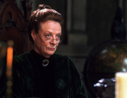 Maggie Smith, atriz de Harry Potter e Downton Abbey, morre aos 89 anos