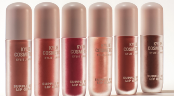Imagem ilustrativa de glosses da Kylie Cosmetics.
