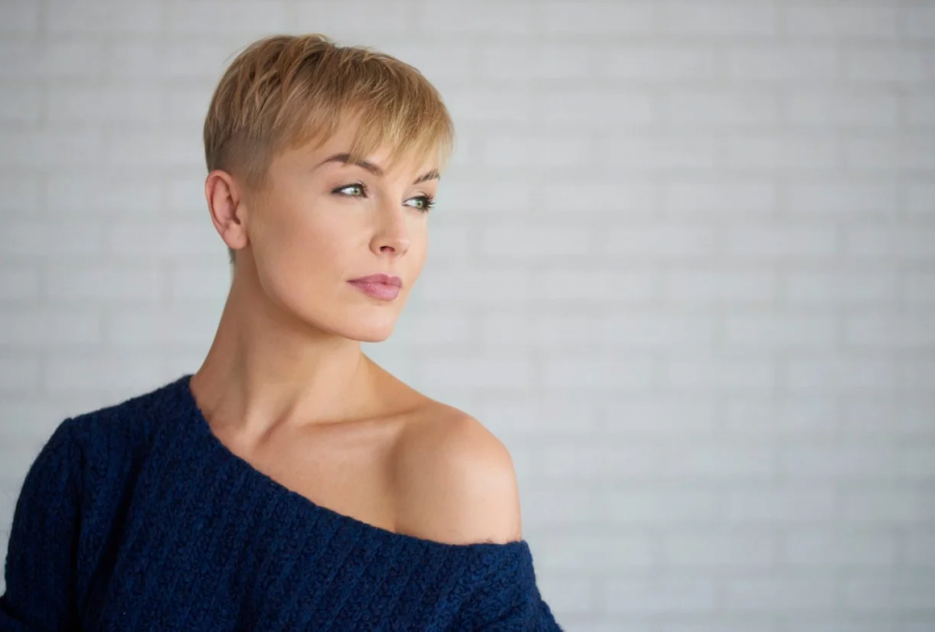 4 cortes de cabelo curtos elegantes e práticos que valorizam mulheres maduras
