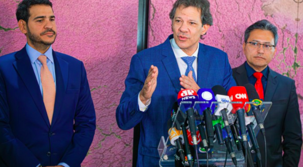 Ministro Fernando Haddad afirma que ato normativo da Receita Federal foi revogado