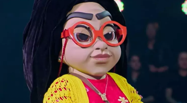 Dona Lurdes foi desmascarada no The Masked Singer Brasil deste domingo (26)