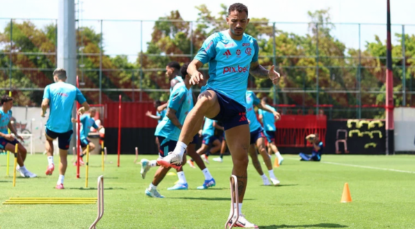 Após conquista da Supercopa, Flamengo visita Portuguesa-RJ pelo Campeonato Carioca