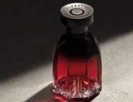 Imagem do perfume Florata Red Passion, de O Boticário
