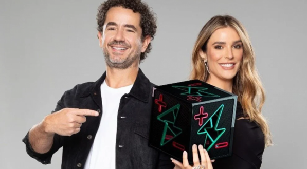 Felipe Andreolli e Rafa Brittes, casal de apresentador do Power Couple Brasil