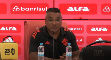 Técnico reconhece superioridade do Colorado e valoriza gestão de tempo da equipe no duelo pelo Brasileirão