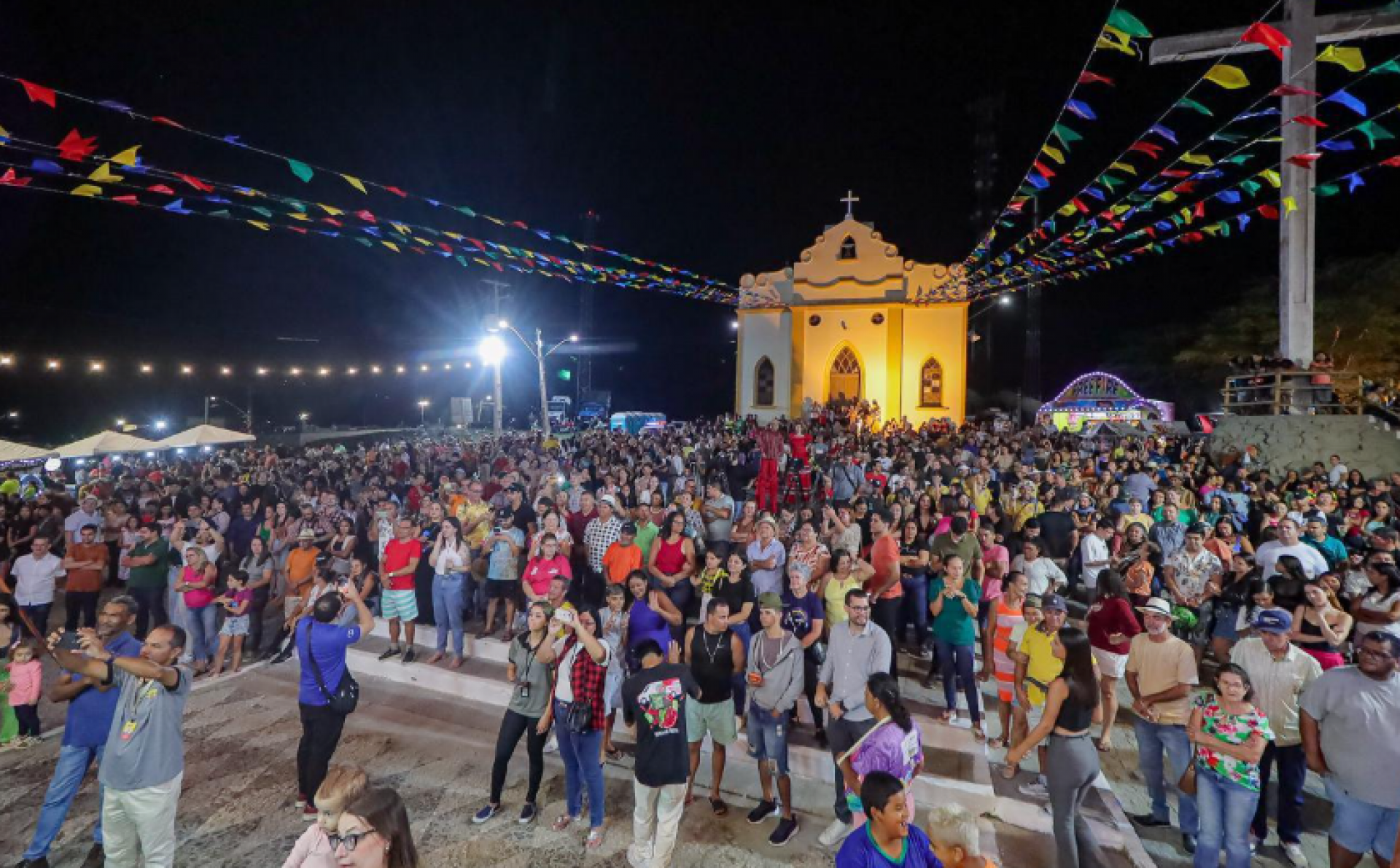 População na festividade junina de Gravatá