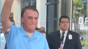 Jair Bolsonaro recebeu alta hospitalar na manhã deste domingo (4)