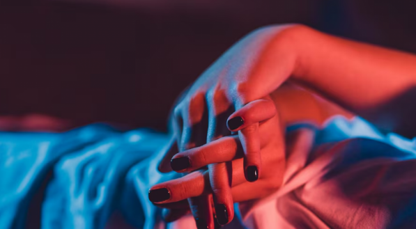 Fazer sexo ajuda a emagrecer? Confira
