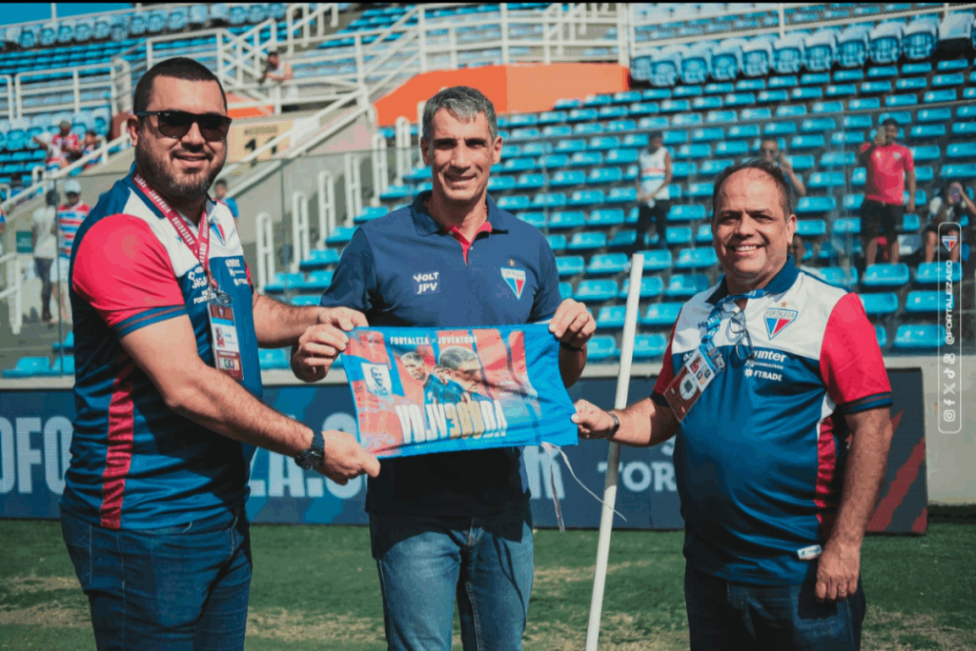 Vojvoda é homenageado em Fortaleza x Juventude