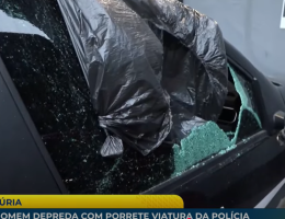 Com pedaço de madeira, homem quebra viatura estacionada na frente de delegacia na Zona Oeste do Recife