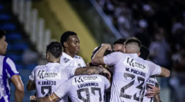 Partida será no sábado, às 16 horas, na Arena Castelão. Fernando Sobral está suspenso do confronto. O Ceará tem quatro jogadores pendurados contra Sport neste sábado, às 16 horas, na Arena Castelão, pela nona rodada da Série A. O lateral-esquerdo Matheus Bahia, os atacantes Pedro Raul e Galeano e o meia Lucas Mugni precisam tomar cuidado, pois [&amp;#8230;]