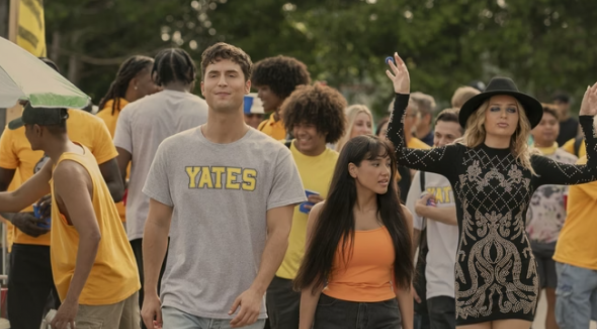 Muito Esforçado: série da A24 com Benito Skinner faz sucesso no Prime Video e conquista a crítica