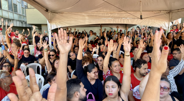 Assembleia de professores do Recife