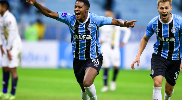Grêmio vence o Sportivo Luqueño na Sul-Americana e se garante nos playoffs