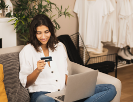Cuidados ao comprar o presente de Dia dos Namorados na internet