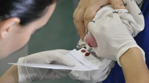 Médicos especialistas classificam teste do pezinho como fundamental 