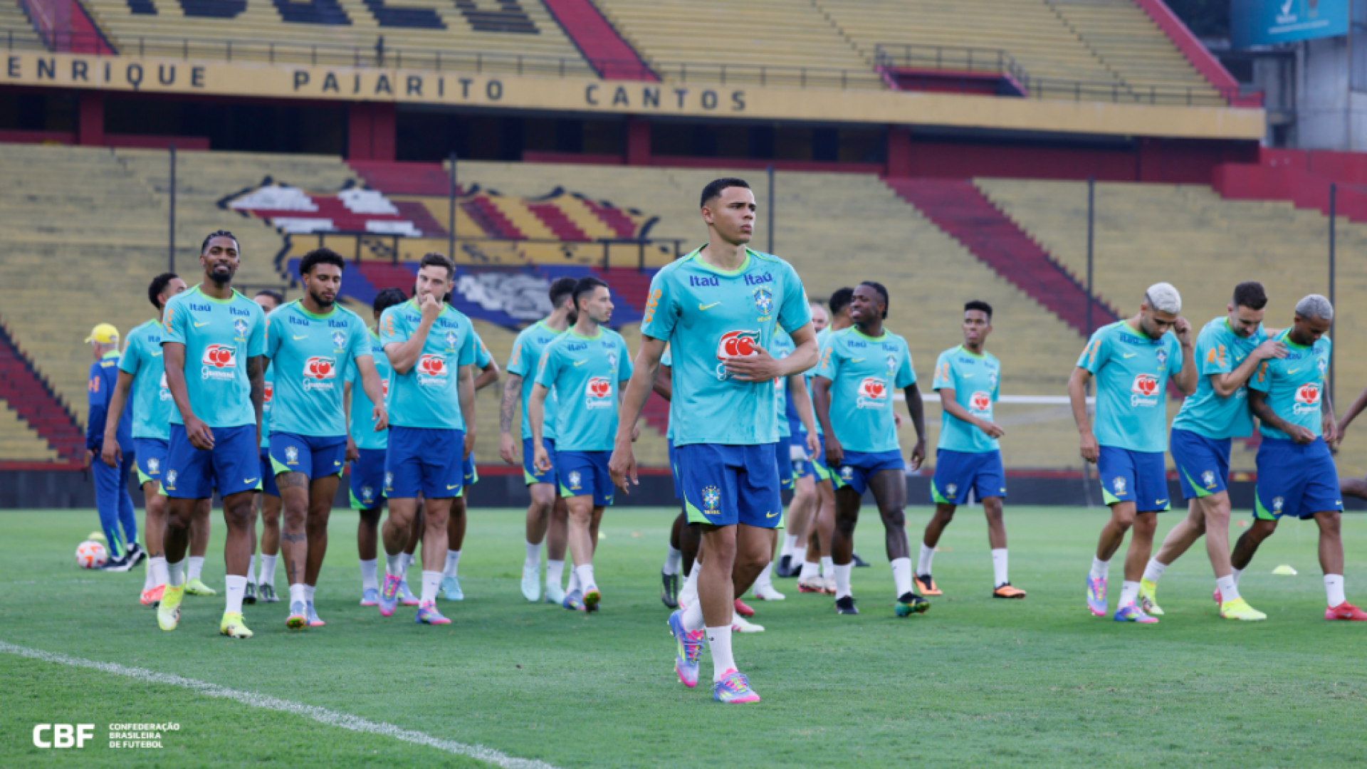 Craque da Seleção Brasileira abre o coração e se declara ao Vasco: “sinto saudade!”