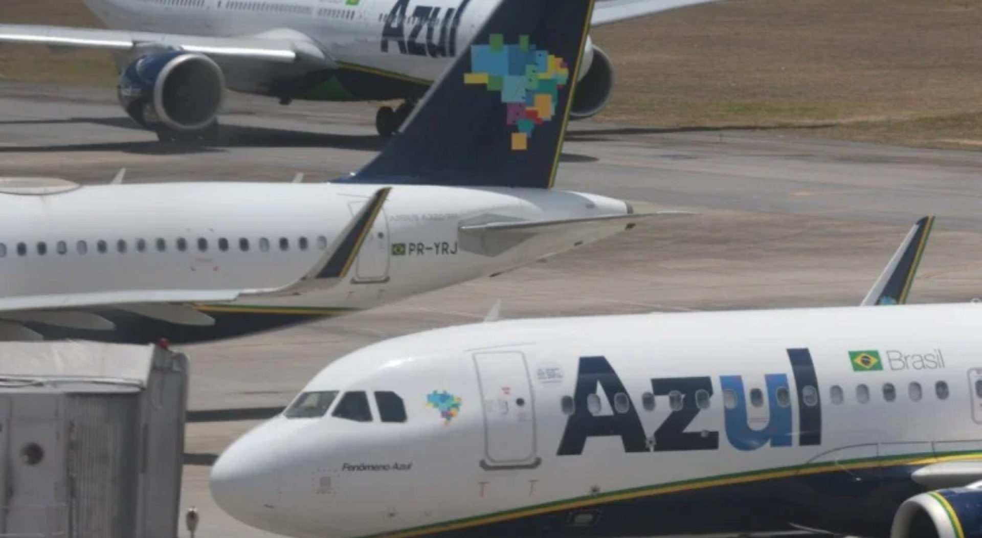 Passageiros relatam tensão em voo inaugural Recife–Madri que precisou retornar após decolagem