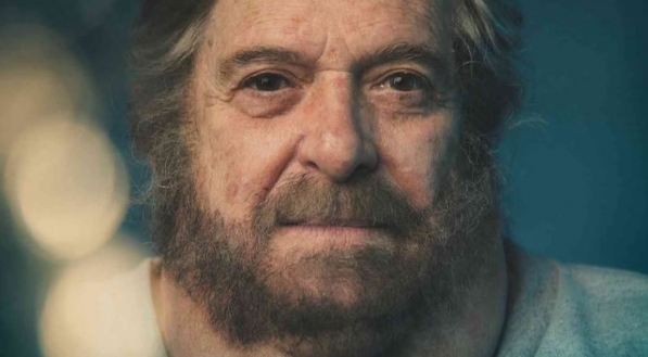 José de Abreu chega ao Teatro Luiz Mendonça com A Baleia, peça que rendeu Oscars no cinema