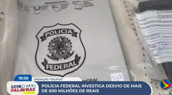Imagem de documentações que serão analisadas pela Polícia Federal