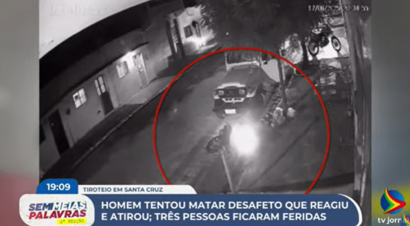 Imagem de câmera de segurança que flagrou tiroteio em Santa Cruz do Capibaribe