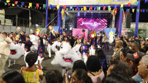 Além de shows, os polos contam com apresentações de quadrilhas 