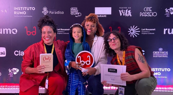 Festival Olhar de Cinema - Prêmio da Crítica ABRACCINE