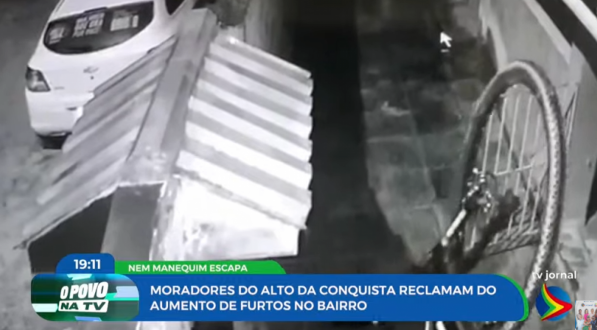 Imagem de bicicleta sendo furtada no Alto da Conquista, Olinda