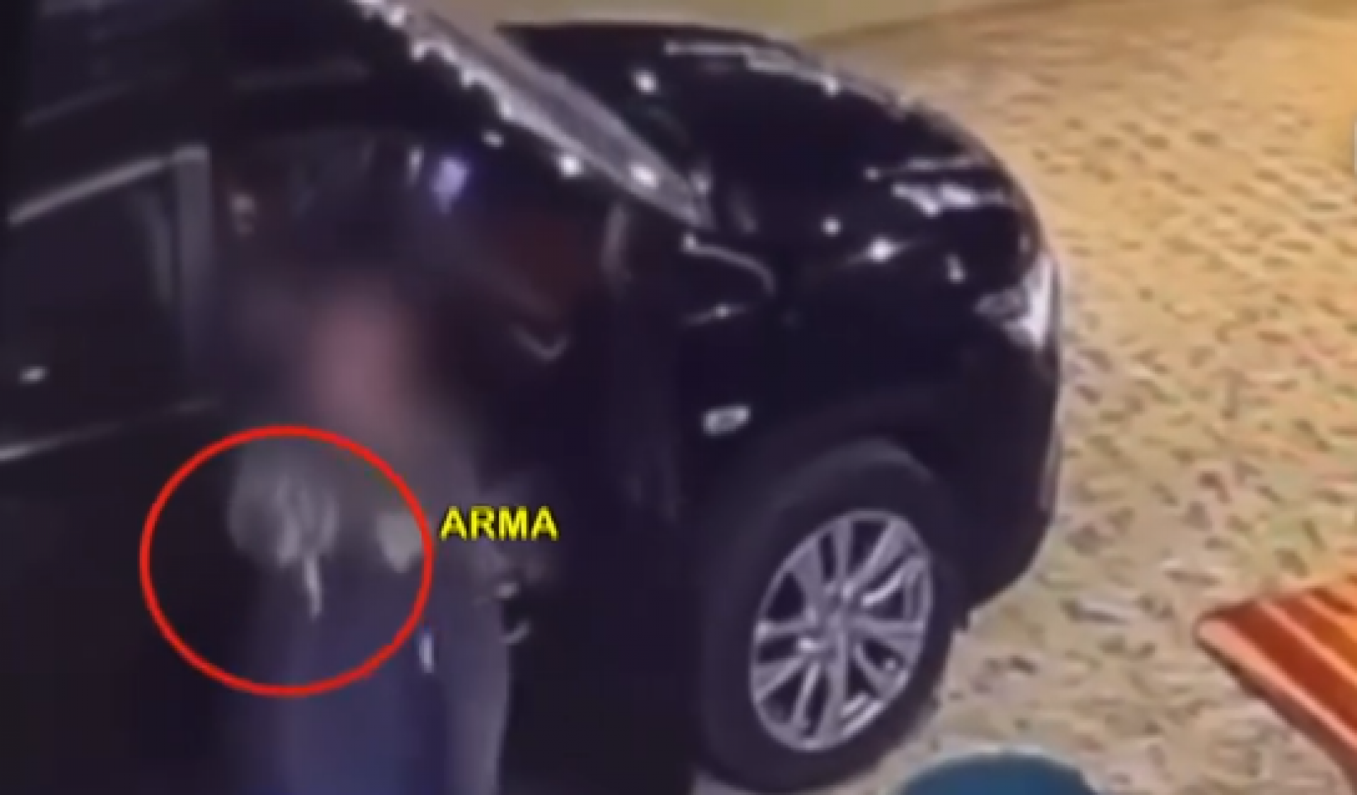 O suspeito agiu com violência durante assalto a açaiteria
