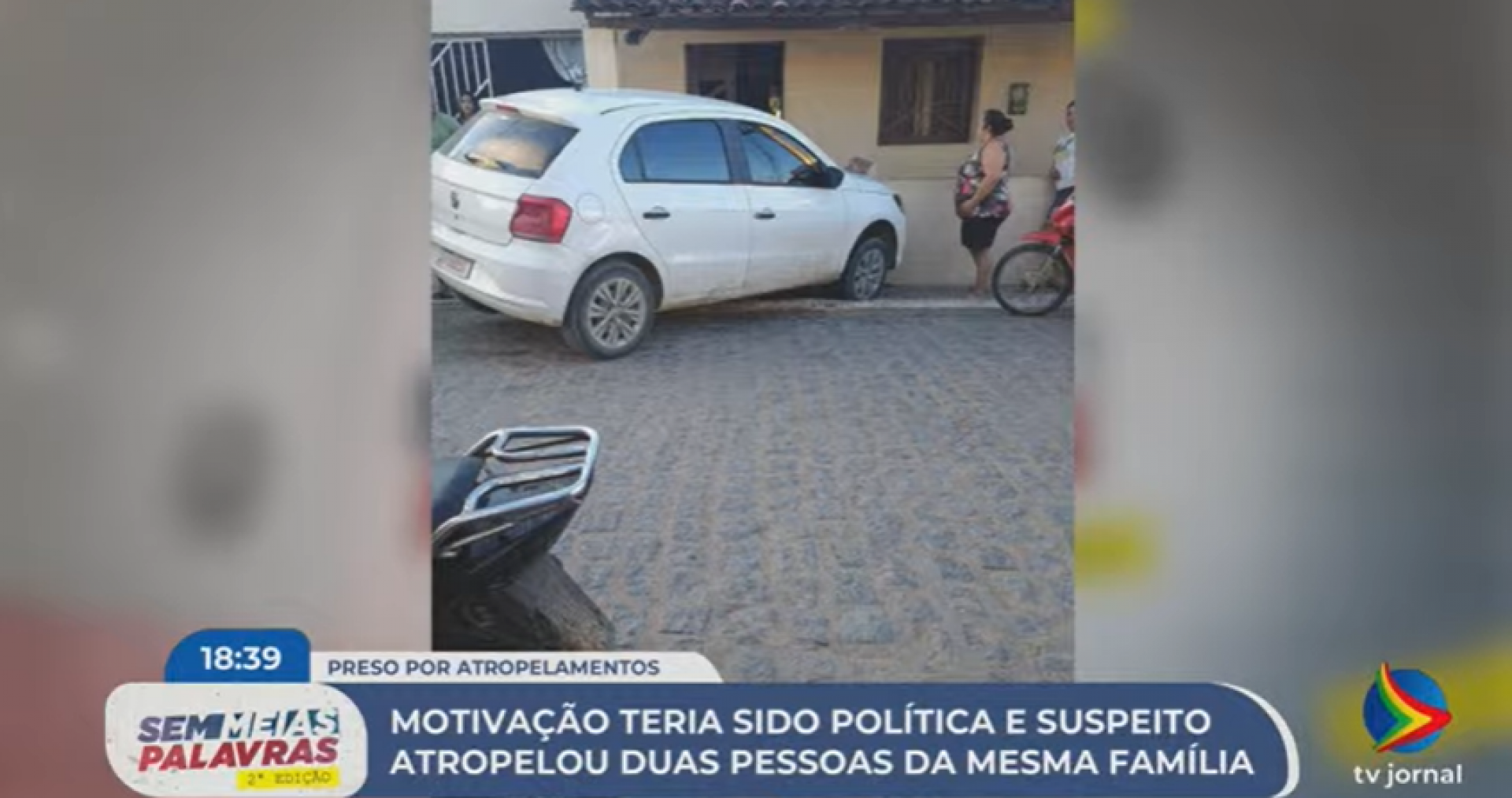 Imagem de carro branco de suspeito que atropelou e agrediu idoso