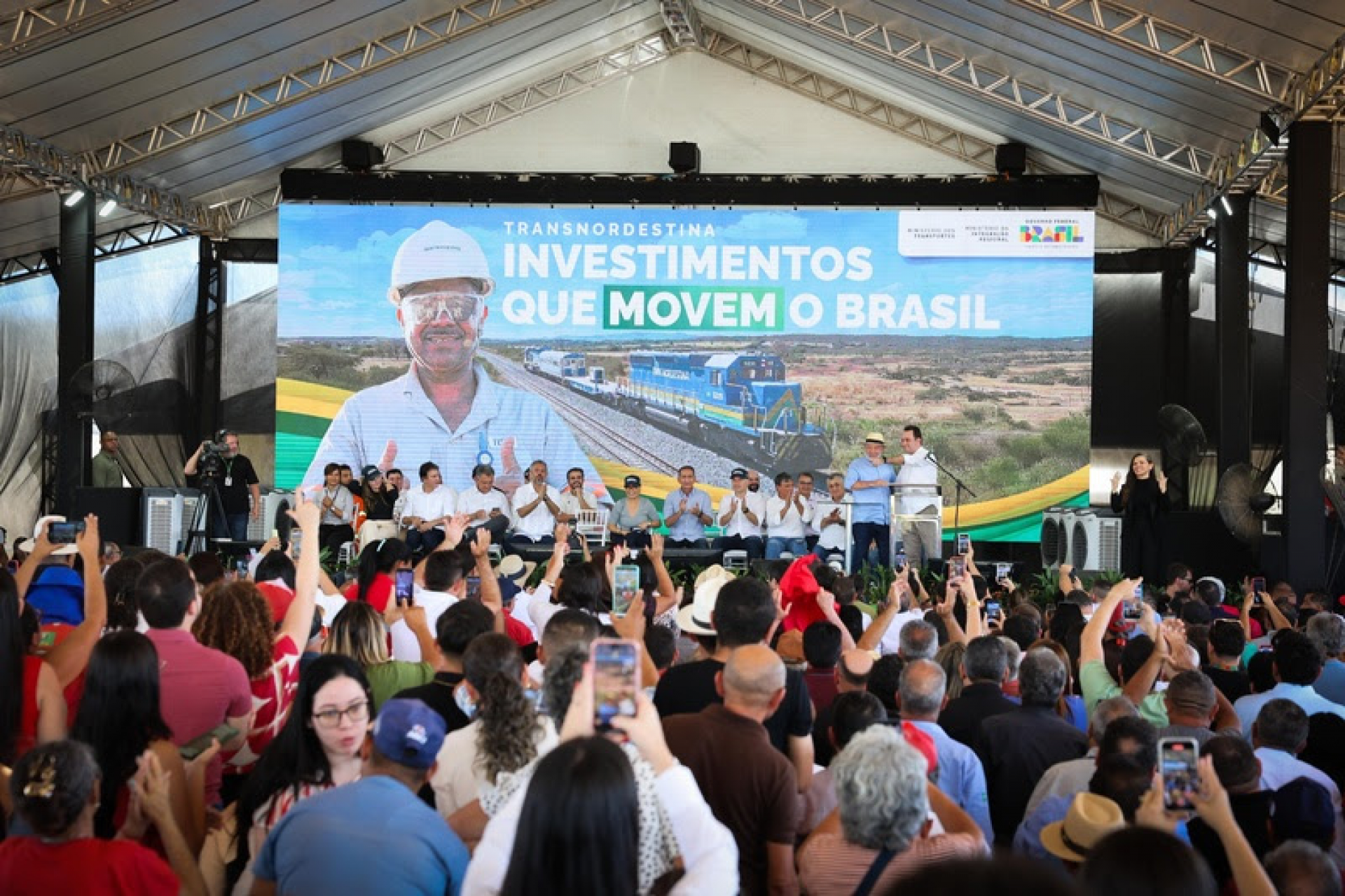 Trecho da Transnordestina atinge 75% de conclusão entre o Piauí e o Ceará