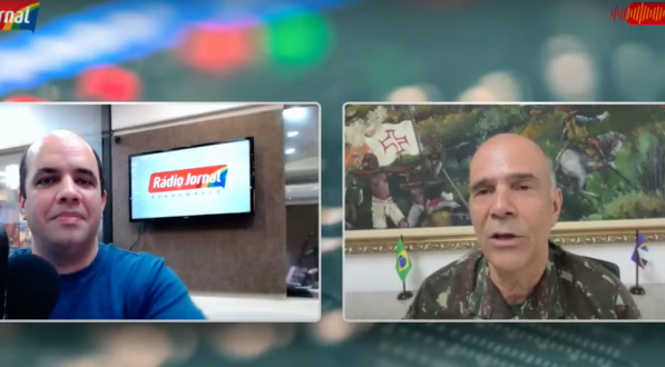 Imagem de entrevista com o General Maurílio Miranda Neto Ribeiro