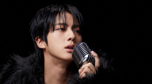 Imagem do cantor Jin, membro do grupo de k-pop BTS