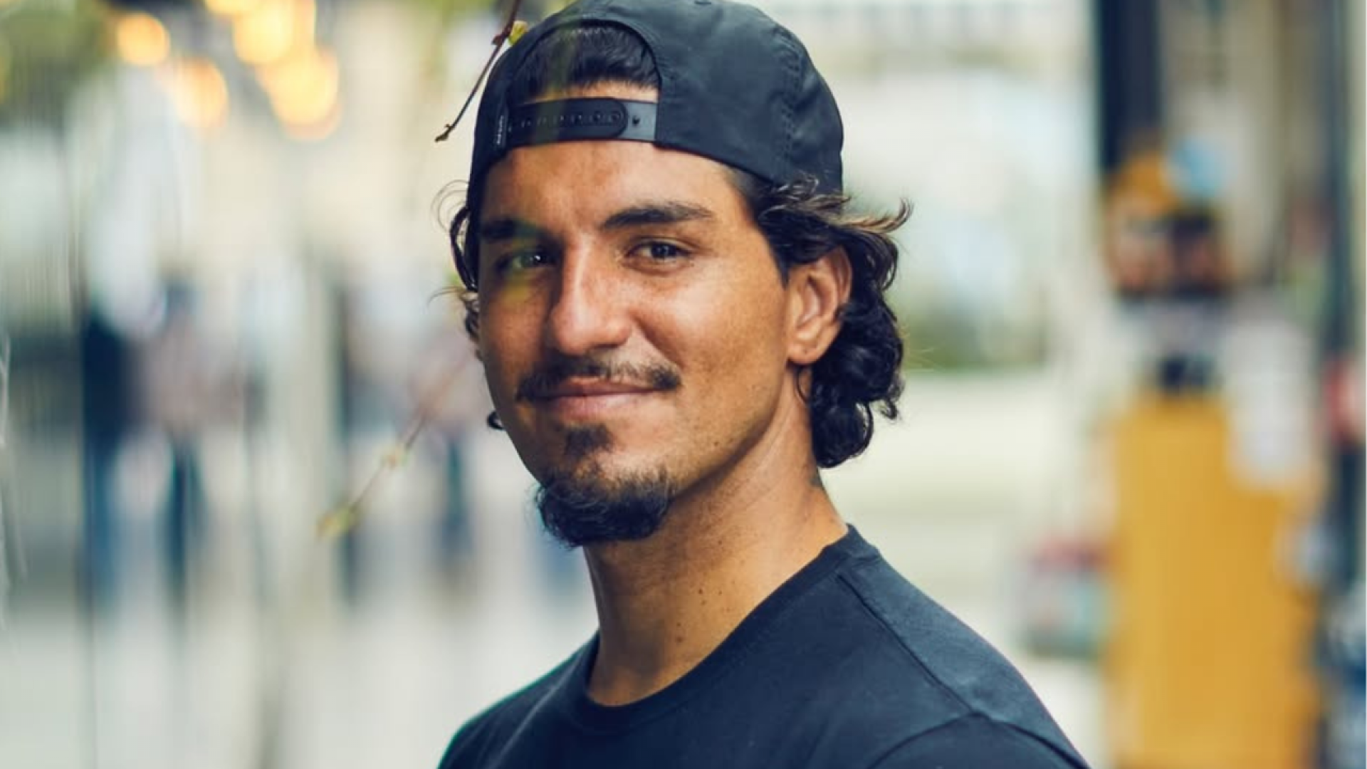 Gabriel Medina vive romance com ex de Zé Felipe, diz site