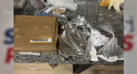 Suspeito é preso em Bezerros ao receber encomenda com 3 kg de metafetamina