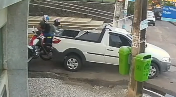 Onda de furtos de motocicletas assusta moradores em Boa Viagem