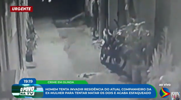 Imagem de câmera de segurança, flagrando momento em que suspeito chega até a residência do atual companheiro da ex-esposa