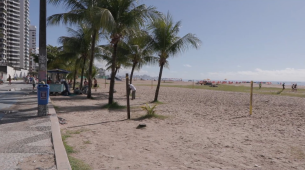 Praia de Candeias onde a criança foi encontrada
