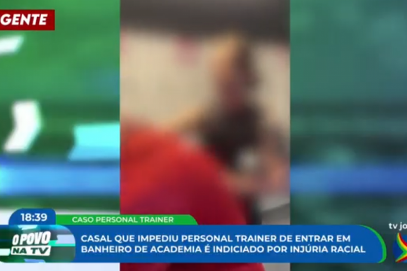 Imagem de vídeo onde mulher cis é impedida de entrar em banheiro de academia de Boa Viagem