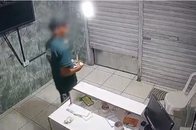 Loja de conserto de celulares é invadida em São Lourenço da Mata