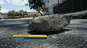 Pedra que o adolescente usou no ato