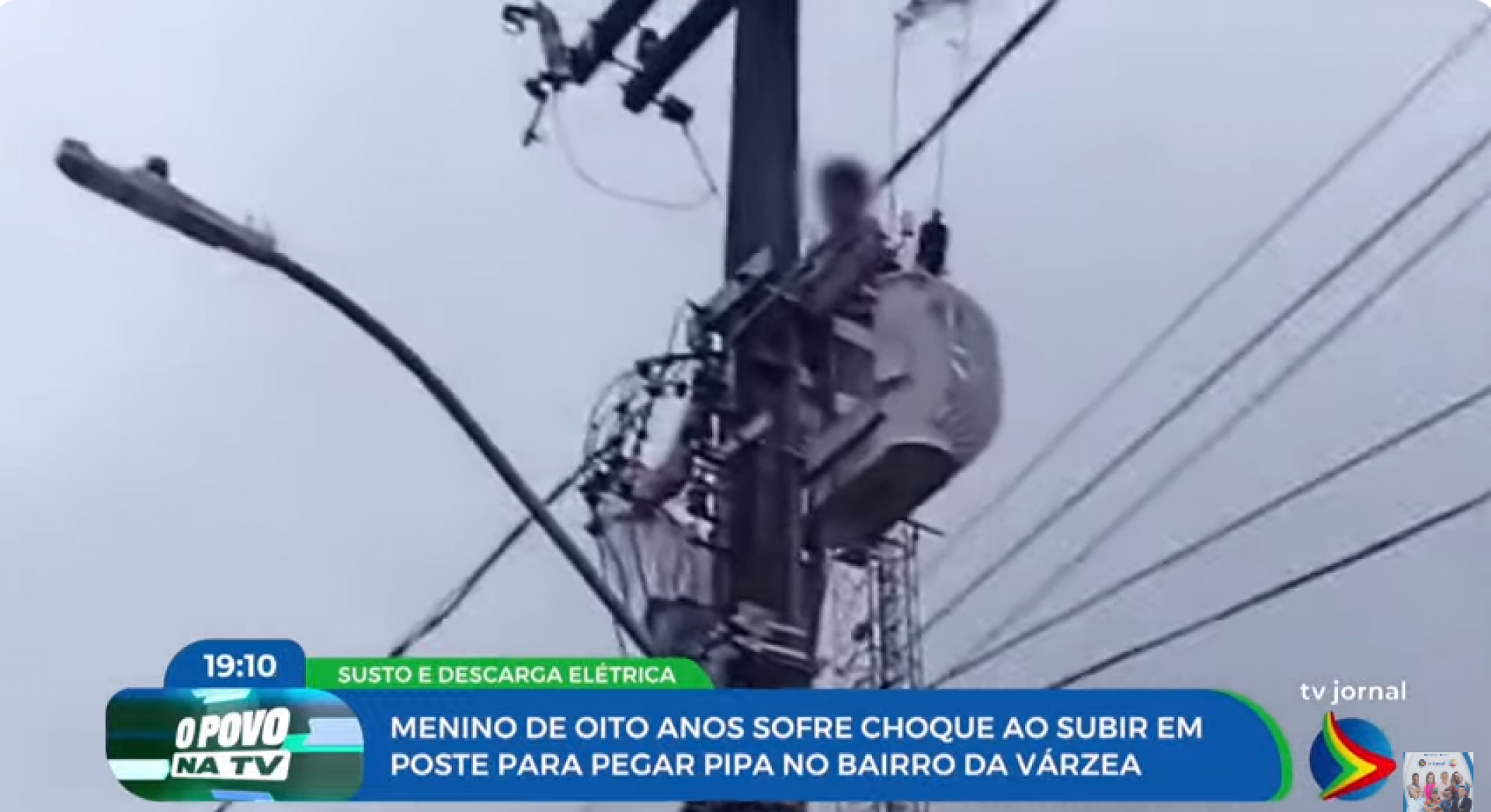 Menino é eletrocutado após subir em poste para buscar pipa no bairro da Várzea