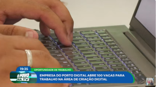 Imagem de pessoa digitando
