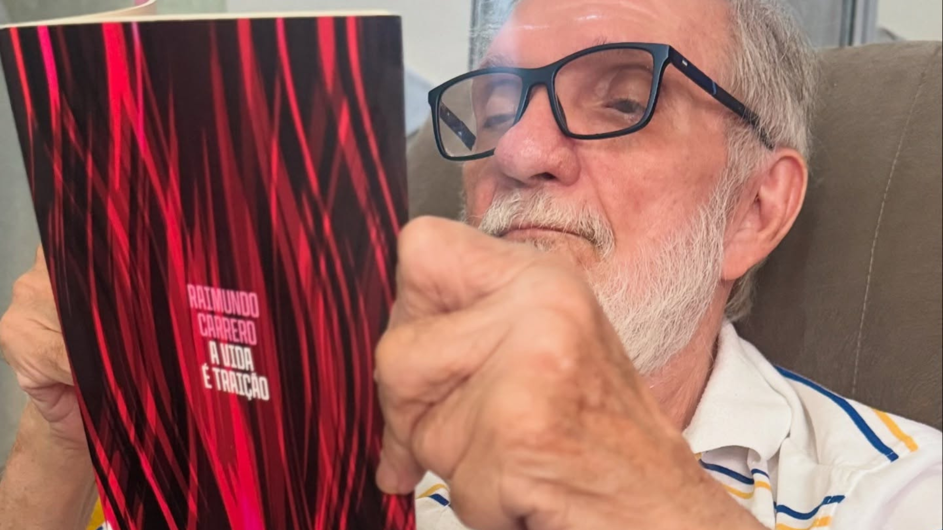 Raimundo Carrero e a alma da literatura pernambucana: entre memórias, raízes e cultura
