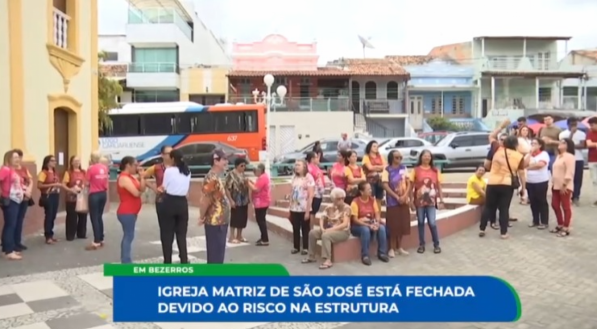 Fiéis procuram locais da cidade para realizar os encontros