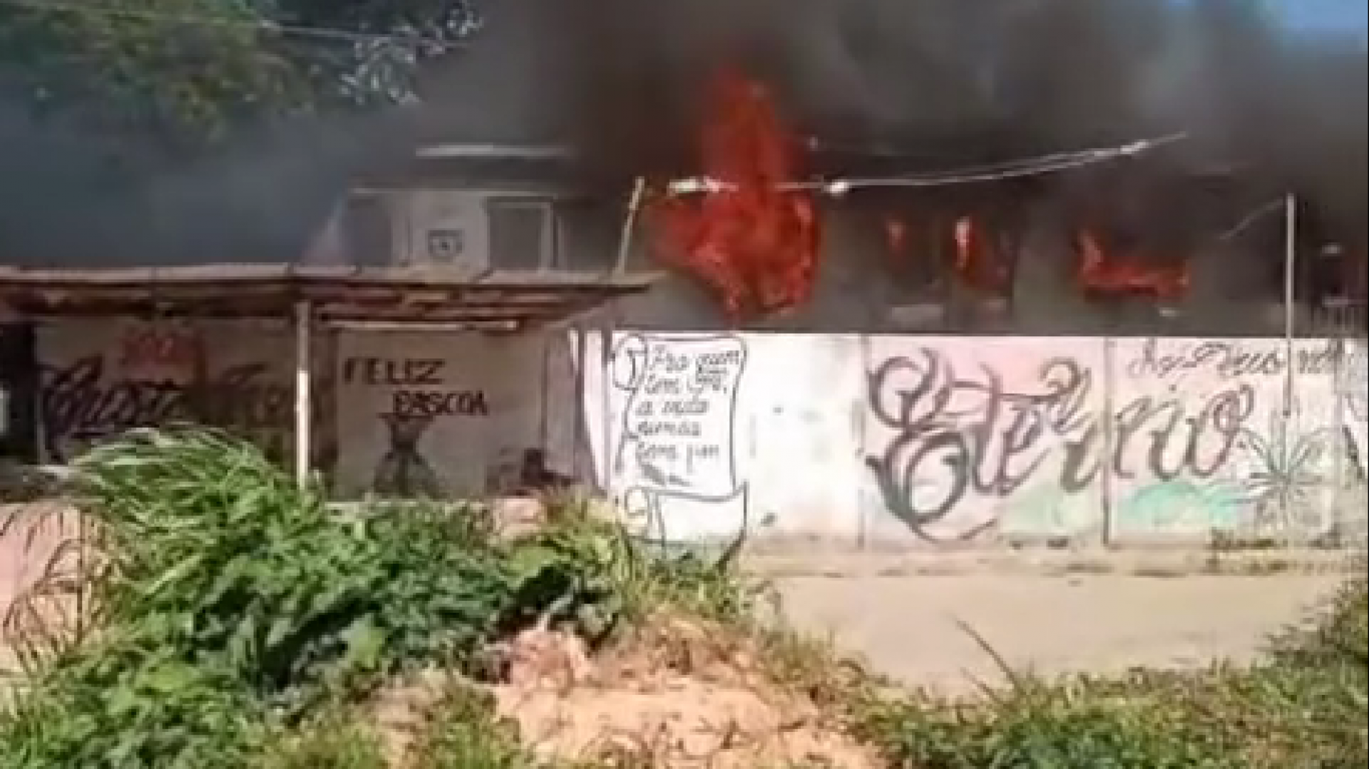 Foto da capa: Cena Política