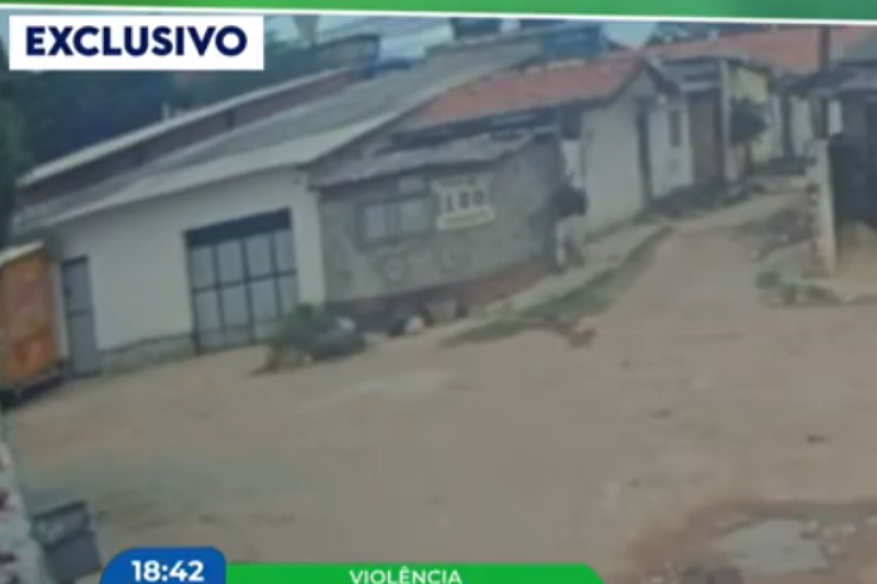 Imagem de circuito mostrando suspeito se dirigindo ao local do homicídio, em Jardim Brasil