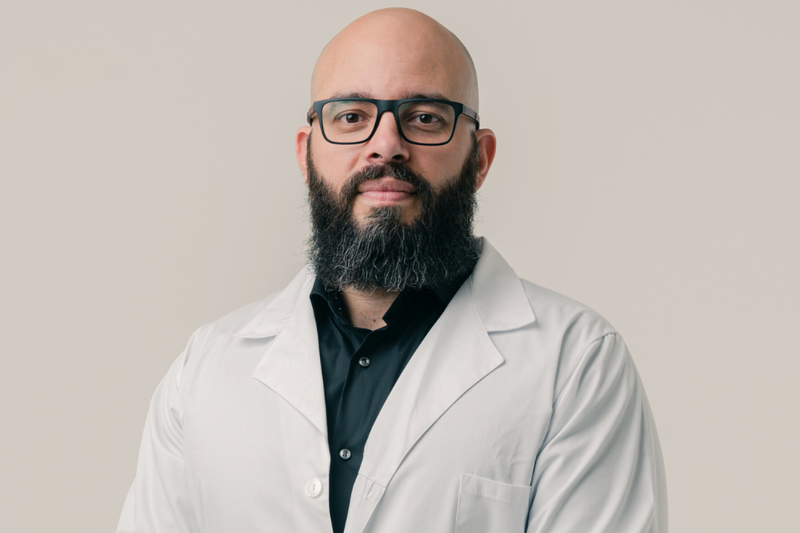 Dr. Fabiano de Abreu Agrela